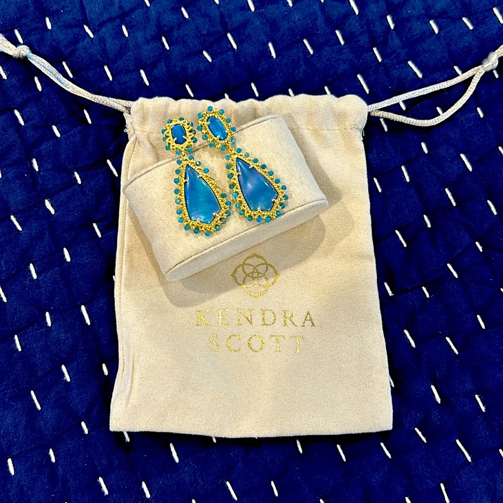 Kendra Scott Camry Gold Statement Earrings - Brand New!